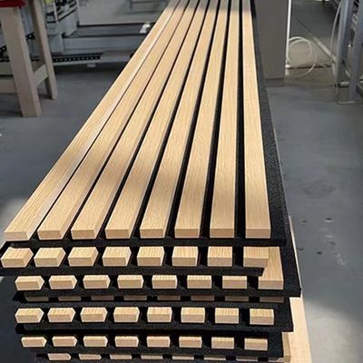 建物の隔音用のポリエステル繊維音響木材隔離用フラウードパネル